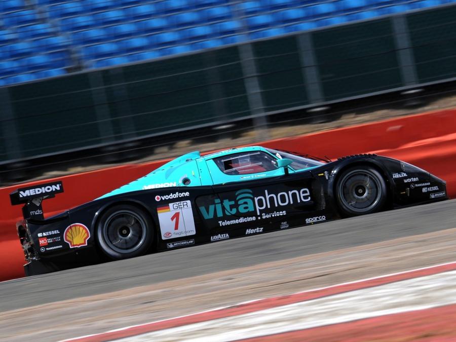  Maserati MC-12 GT1 2004 года  (фото 13 из 16)